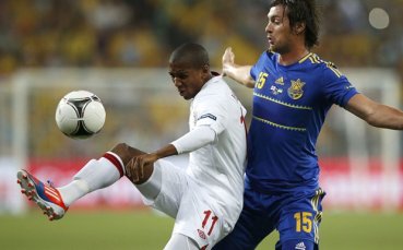 Състоянието на Йънг се подобрява, сигурно ще играе срещу Италия