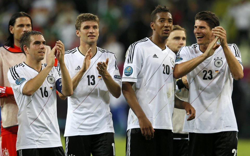 Германия постави рекорд на Евро 2012 по процент владеене на топката