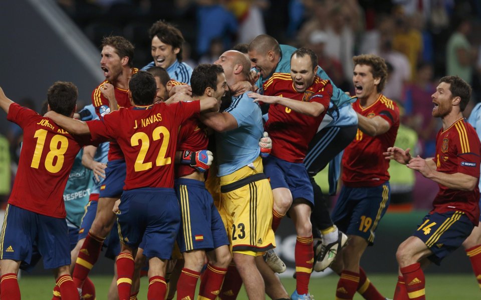 ВИДЕО: Испания е на финал след успех с дузпи над Португалия!