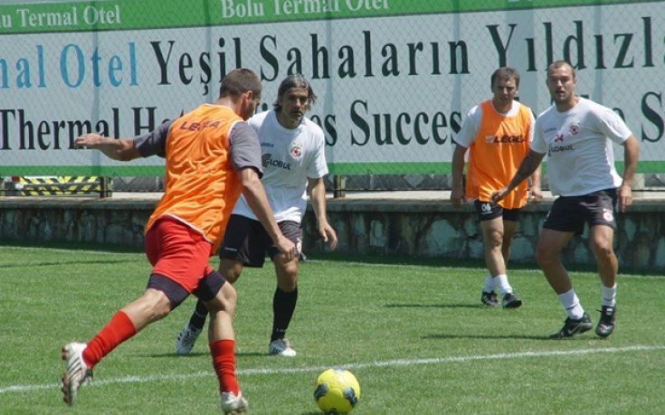 СНИМКИ: Шефът Ваноли разцъка с щаба на ЦСКА