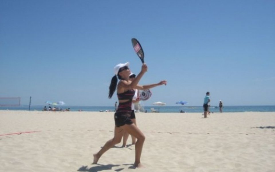 Турнир по плажен тенис превзема комплекс Ривиера през уикенда