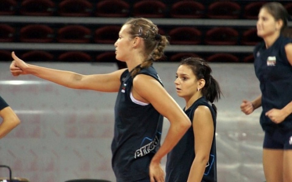 САЩ записа 3 от 3 в проверките срещу българските волейболистки