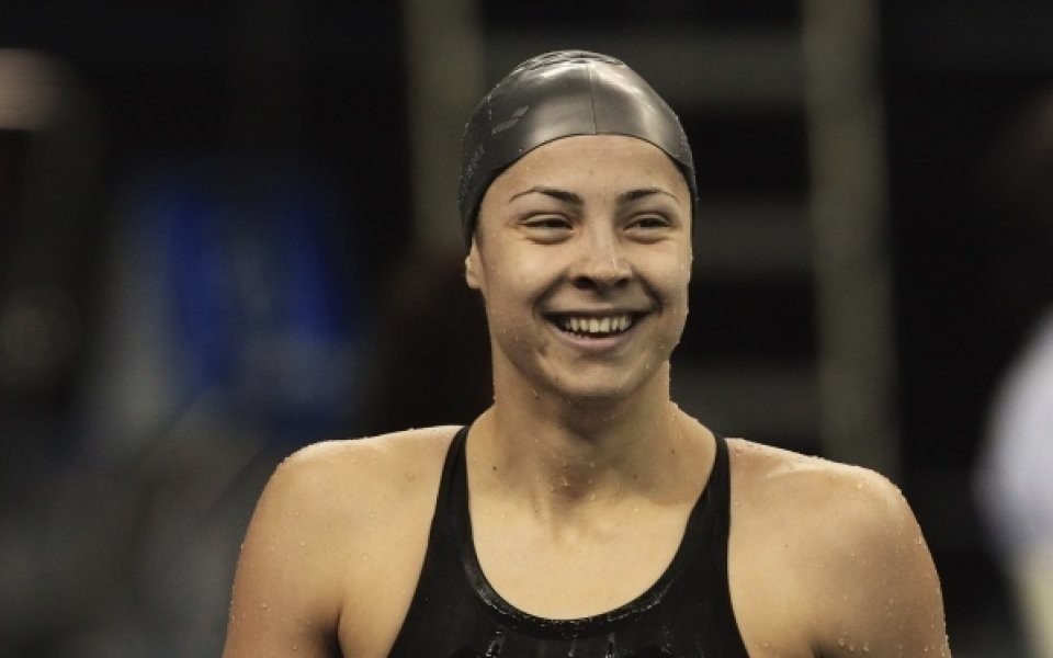 Екатерина Аврамова отпадна в сериите на 100 метра гръб