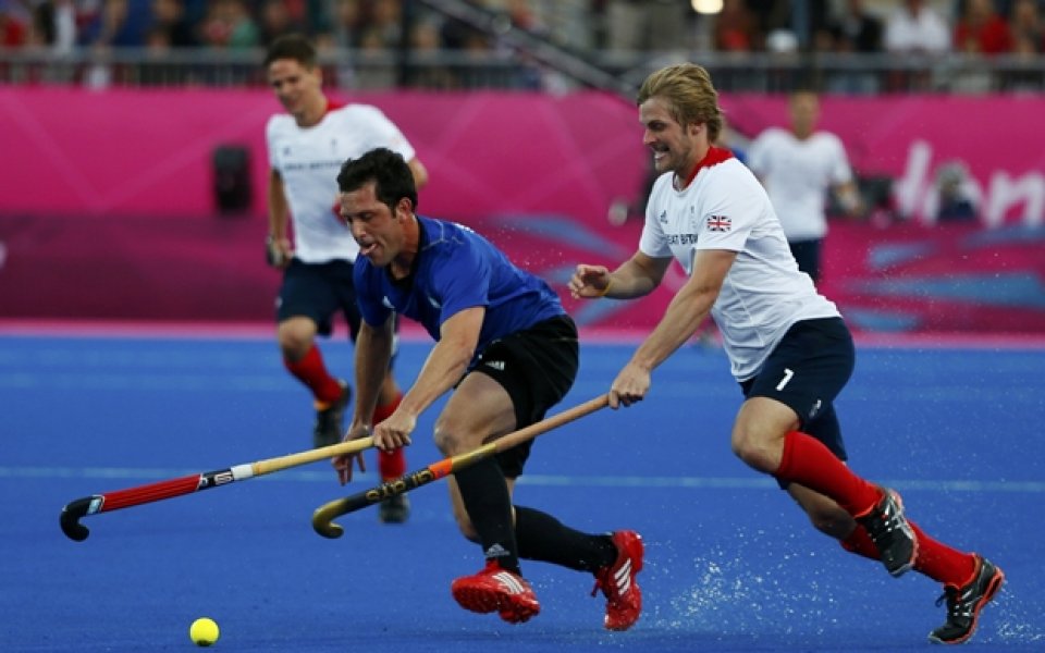 Великобритания стартира с победа в мъжкия турнир по хокей на трева