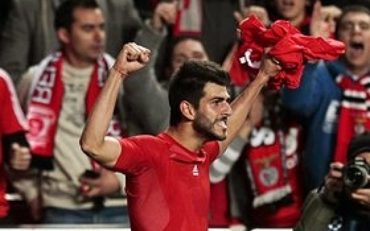 Ла Коруня привлече португалски национал и вицесветовен шампион