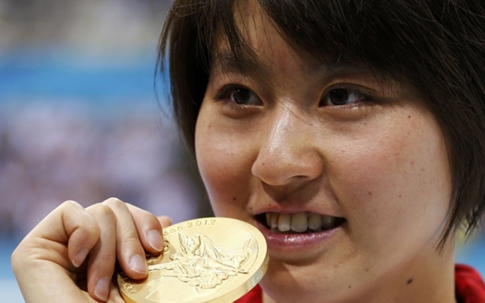 Цзяо Люян стана олимпийска шампионка в плуването на 200 метра бътерфлай за жени