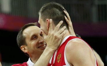 ВИДЕО: Русия спечели европейския мега дуел с Испания