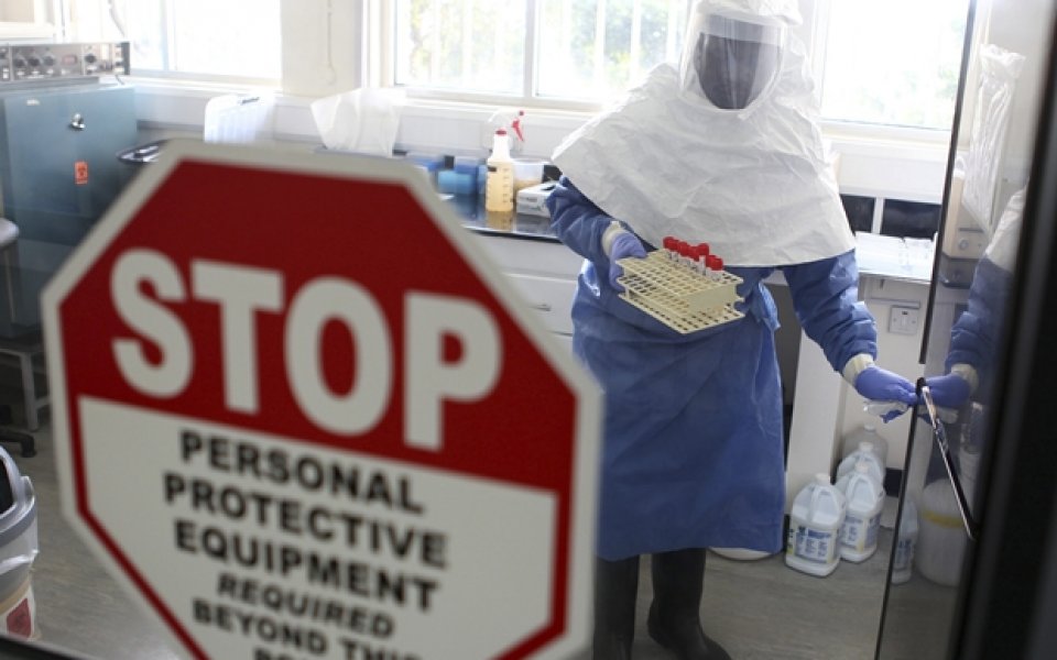 Заплаха от смъртоносен вирус отмени приятелски мач в Африка