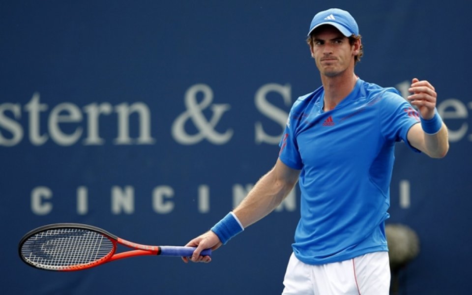 Мъри отпадна в Синсинати, Федерер и Джокович продължават