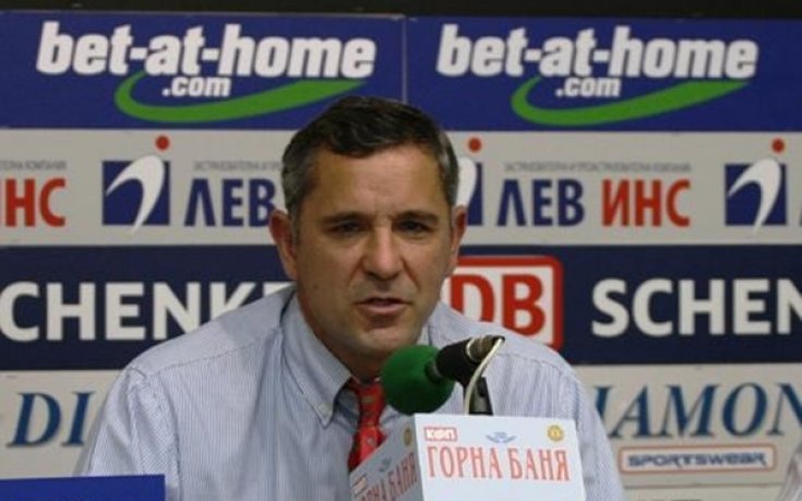 Общо събрание на картинга - на гола поляна в 6 сутринта