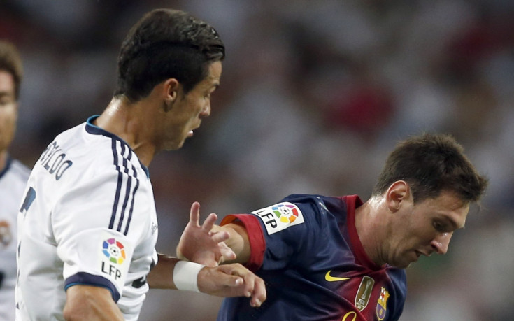 ВИДЕО: Меси и Роналдо се подминаха като „малки гари“