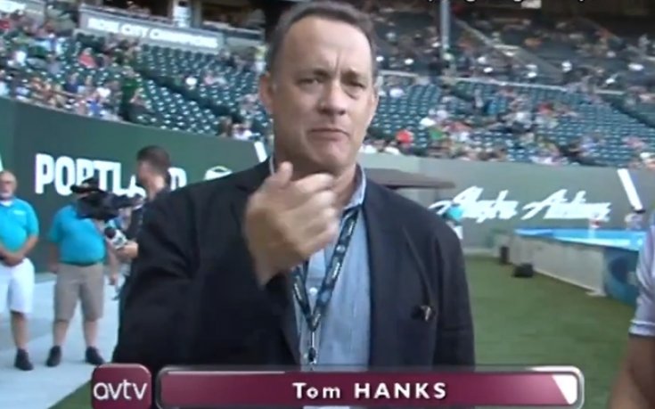 ВИДЕО: Том Ханкс подкрепи Стилиян Петров, този път не говори на български
