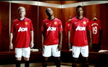 Три звезди на Манчестър Юнайтед в рекламна кампания за българския пазар