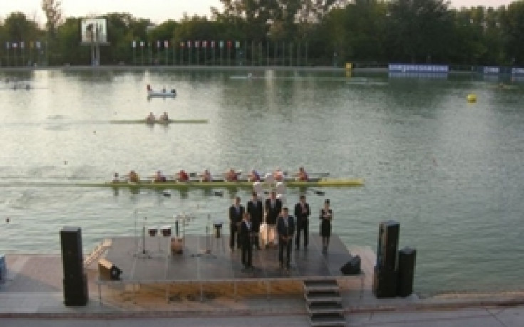 Черно море с две националки за Балканското по гребане