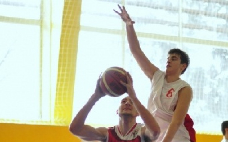 Българин е най-младият картотекиран в Евролигата