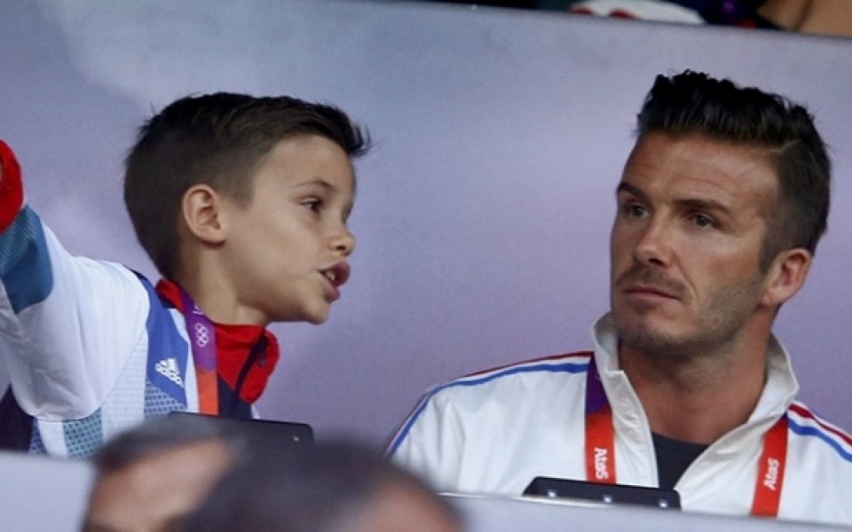 Момчетата на Бекъм и Род Стюарт си спретнаха детски мач