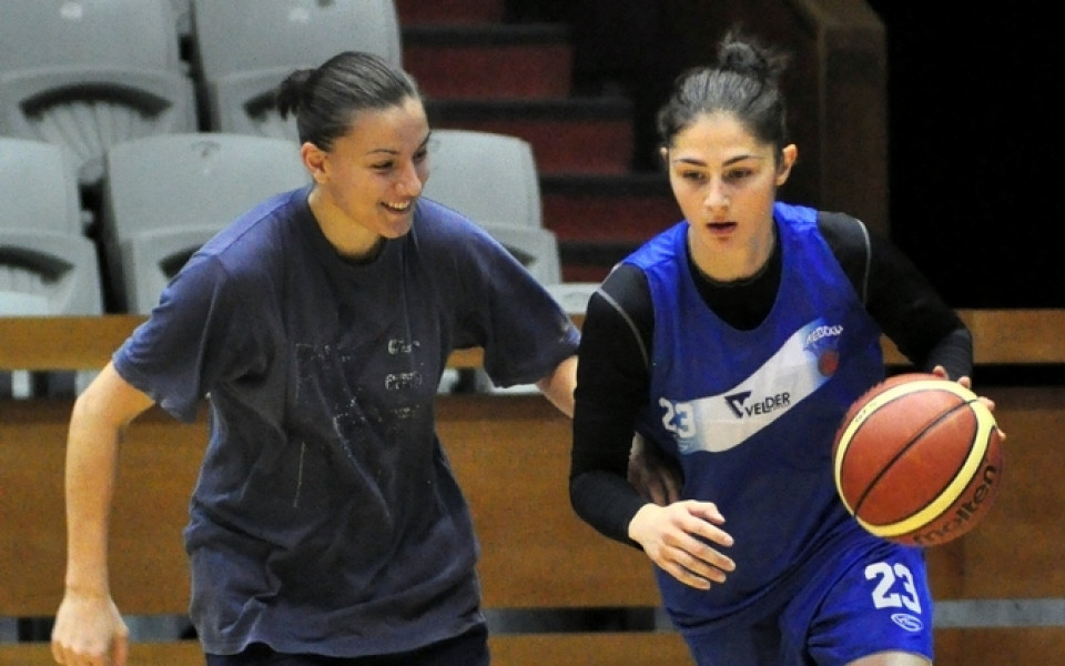 Левски привлече Даниела Петева и още четири нови