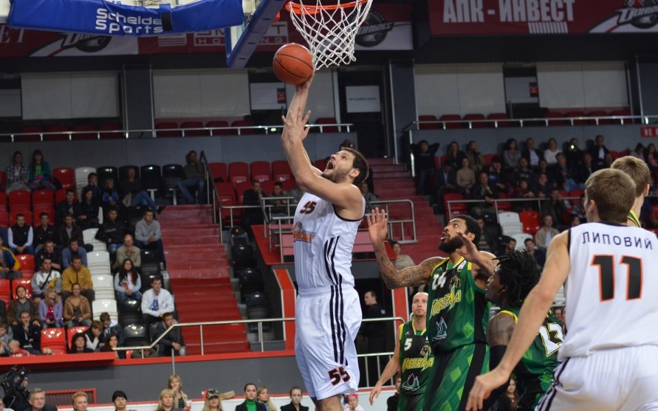 Втора поредна загуба за Донецк