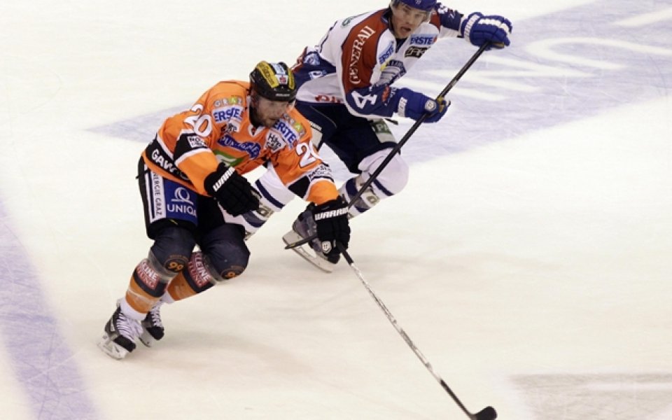 НХЛ отмени всички мачове до 1 ноември