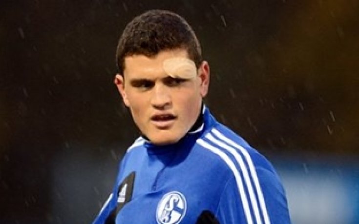 Пападопулус няма да ходи в Милан