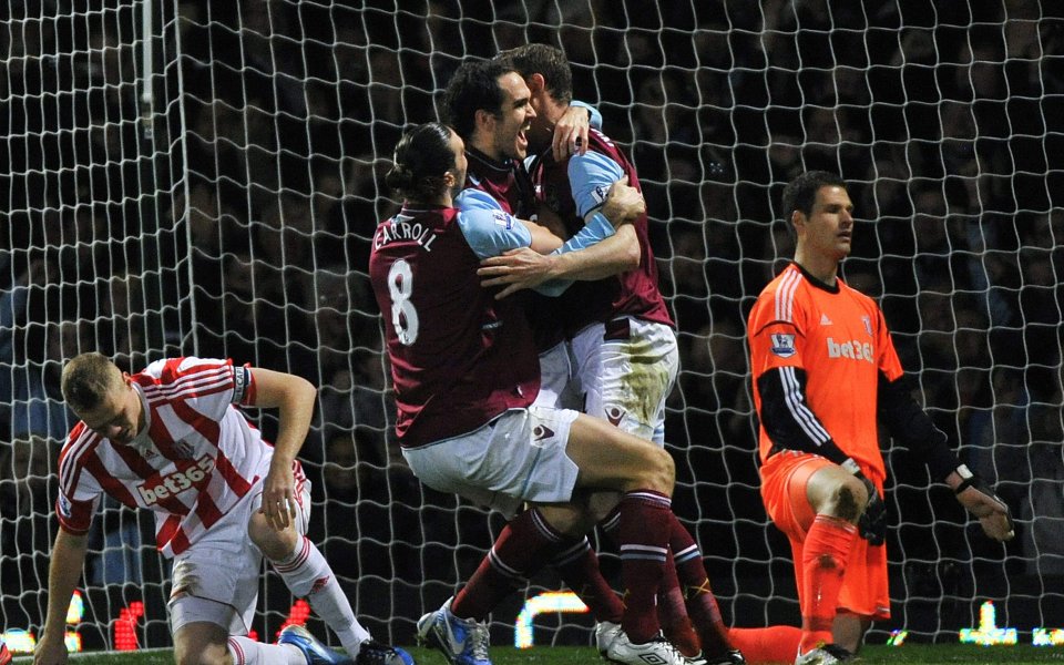 Уест Хем не успя да победи Стоук Сити за място в зона Европа