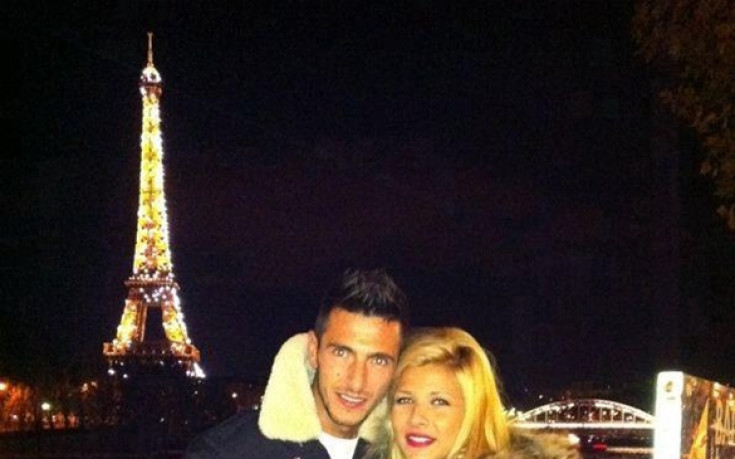 Манолев заведе любимата Грета в тузарски нощен клуб за ЧРД