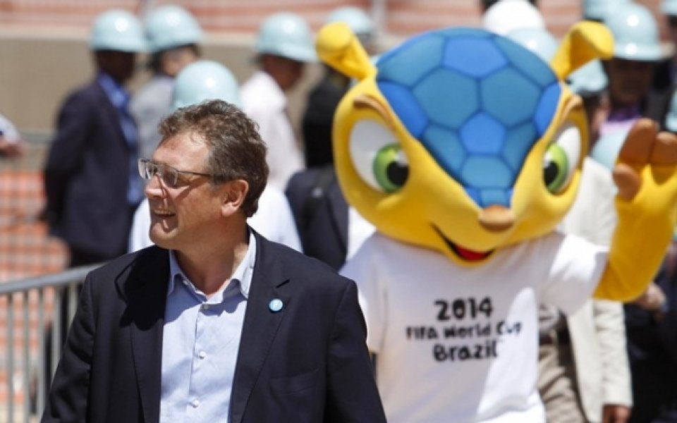 Шефът на ФИФА възхитен от стадиона за Мондиал 2014 в Коритиба