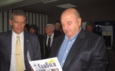 Венци Стефанов: Вили Вуцов и екипът му ще водят Славия поне 2-3 години