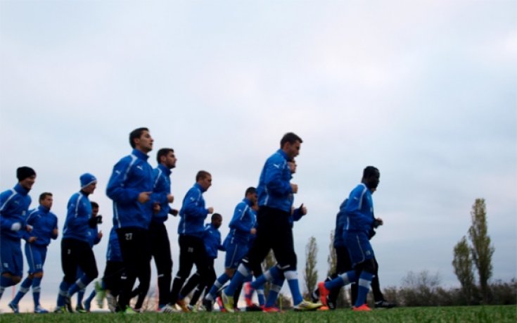 Йовов, Пелето и Димов тренират пред погледа на Иво Тонев