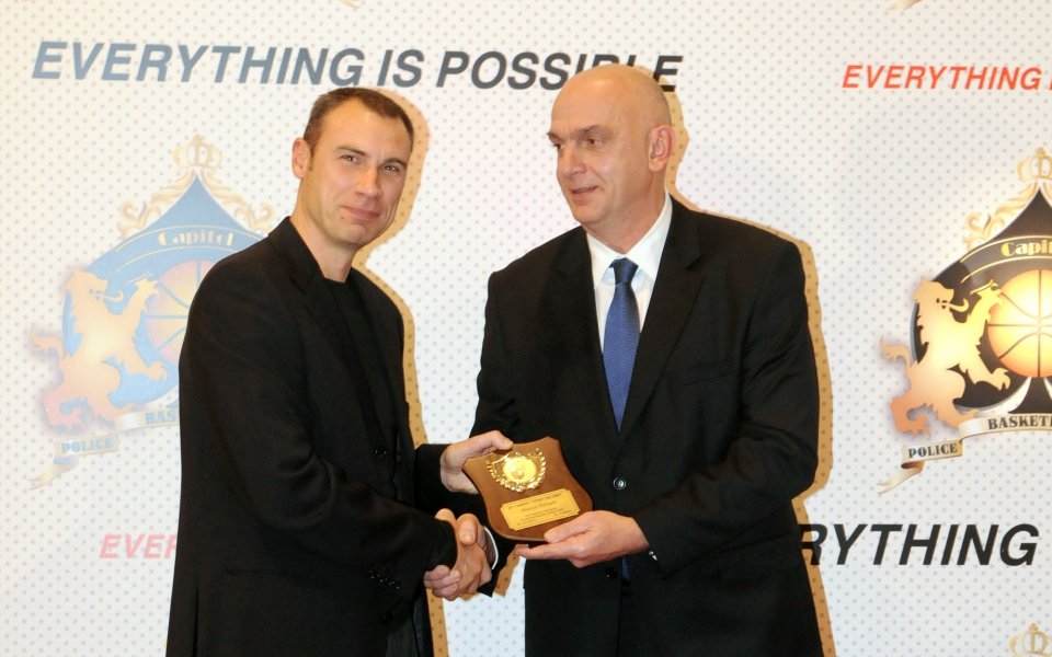 СНИМКИ: Спартак МВР награди заслужили играчи