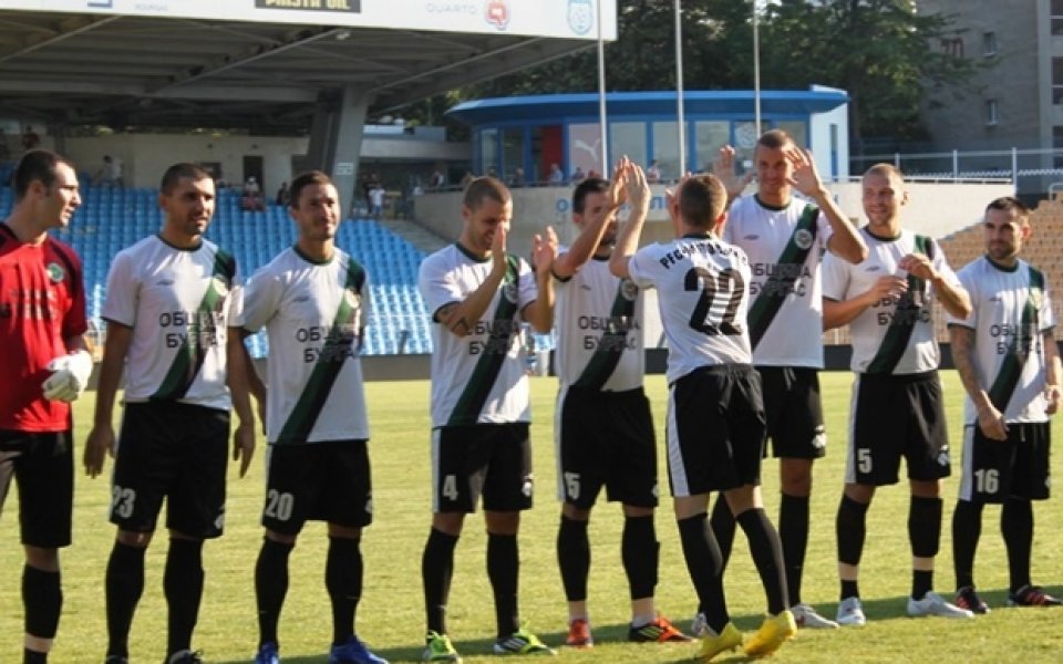 Нефтохимик ще играе контрола с тима на Свети Никола