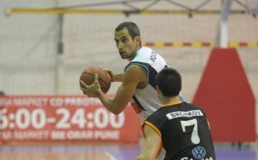 Балкан подсили подкошието със сърбин