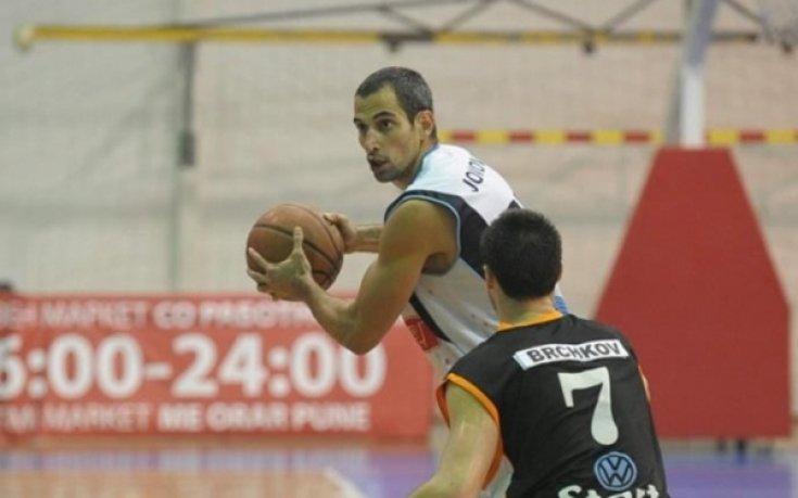 Балкан подсили подкошието със сърбин