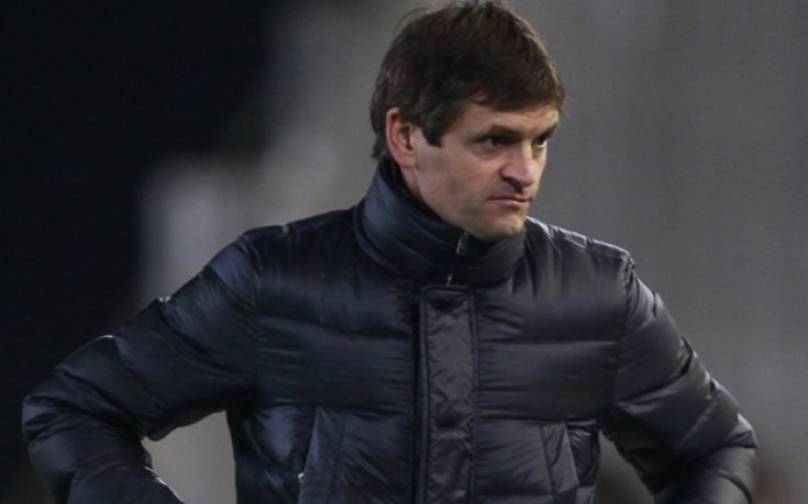 Виланова: Тази топка става само за плажа