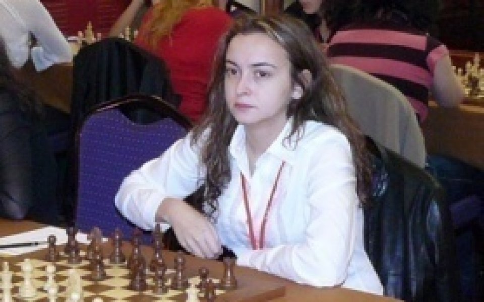 България победи Испания на европейското първенство по шахмат за жени