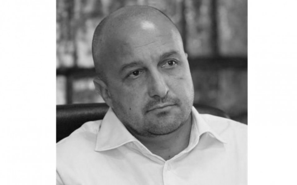 Няма данни за 3-и участник в стрелбата, при която загинаха Петър Божилов и 71-годишен мъж