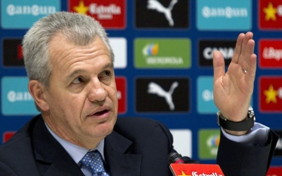 Хавиер Агире се разграничи от слуховете за Мартин Петров