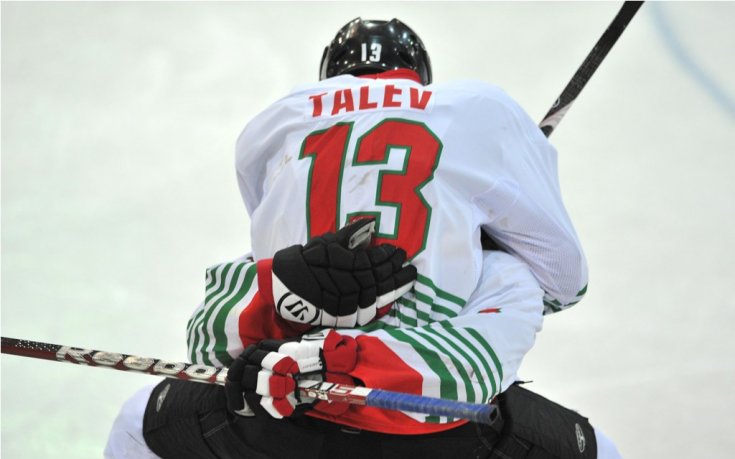 СНИМКИ: Смазахме Нова Зеландия 6:0 на световното по хокей на лед