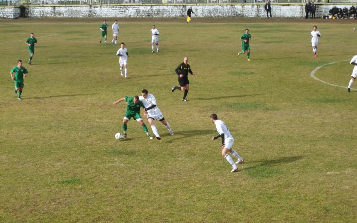 Славия тръгна с победа през 2013 година