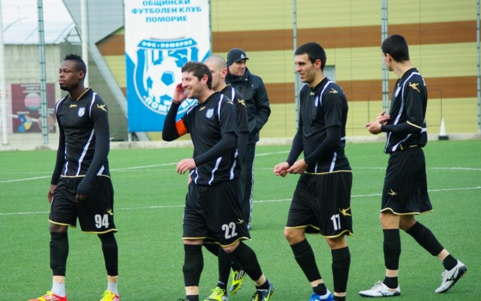 Третата контрола на Черноморец ще се играе в Поморие