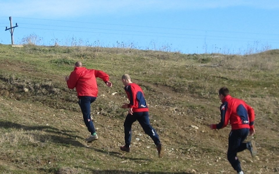 Наводнен терен провали втората тренировка на Ботев Враца