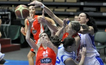 Хасково 2012 изненада Дунав 8806 у дома