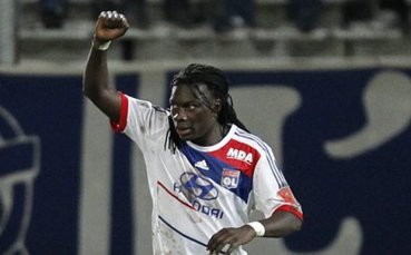 Фулъм взима и френски национал, ще е конкурент на Бербатов?