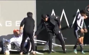 ВИДЕО: Бутнаха стола на Стоичков в Литекс