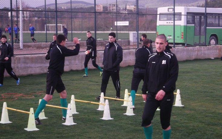 СНИМКИ: Черно море и Локо Сф тренират по комшийски