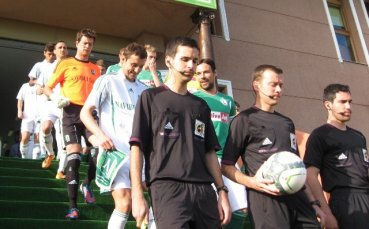 Лудгорец-Легия е поредната изцепка на скандалния рефер