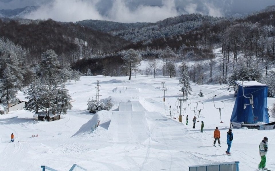 Трасето в Осогово е готово за Европейската купа по сноуборд