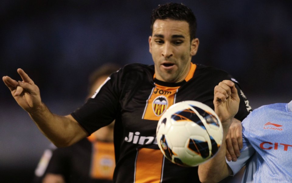 Анжи вади 12 милиона за Адил Рами