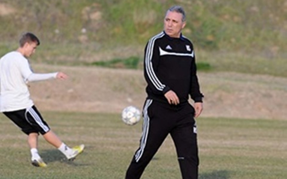 Стоичков лаконичен преди ЦСКА: Мач като мач - дават три точки