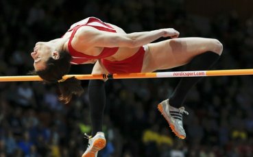 Венева и Демирева на финал в скока на височина